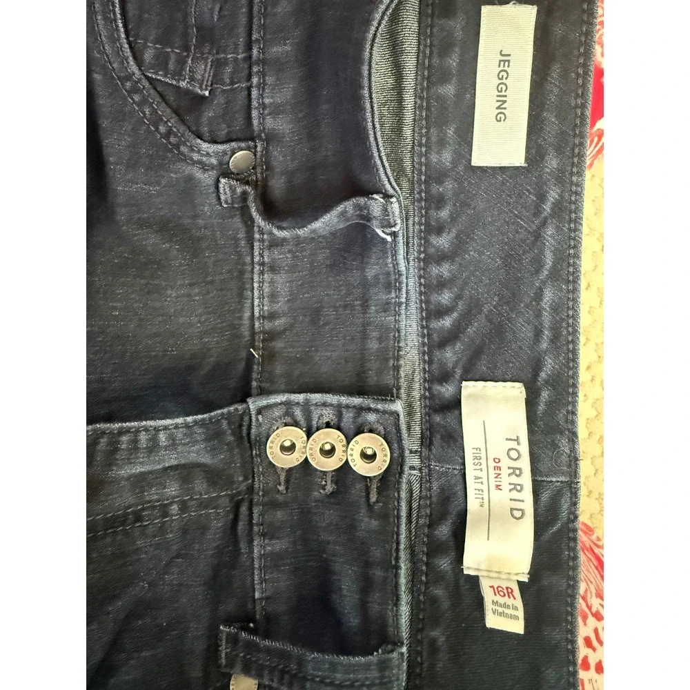 Torrid First At Fit Jegging Dark Wash Indigo High Rise Skinny Jeans 16R